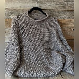 GAP mock neck pullover in light brown metallic size L
